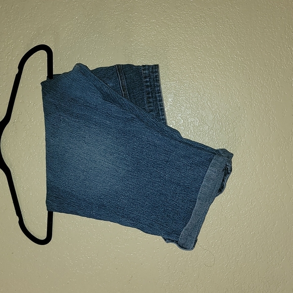 Sz 22 Hot Bottoms Capri Jeans with button tab cuffs and designed pockets - Picture 5 of 6